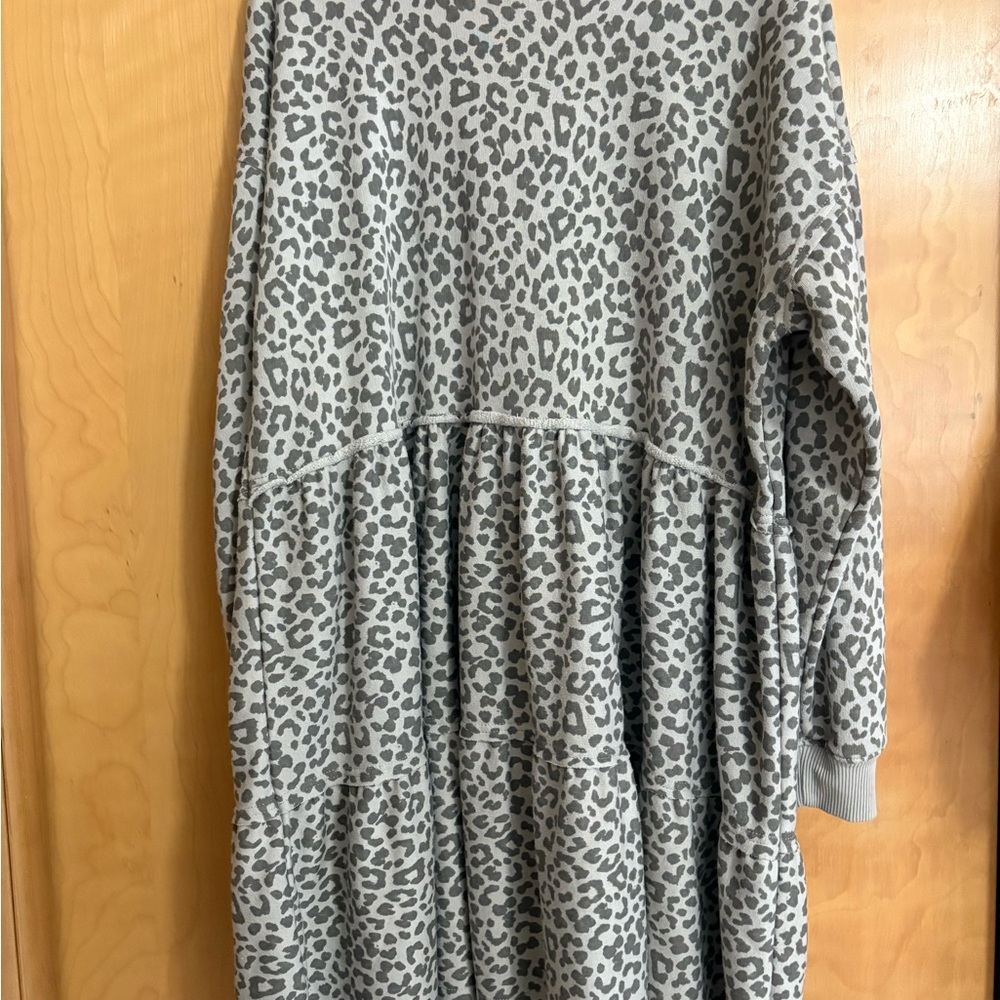 American Eagle Outfitters Gray Animal Print Dress